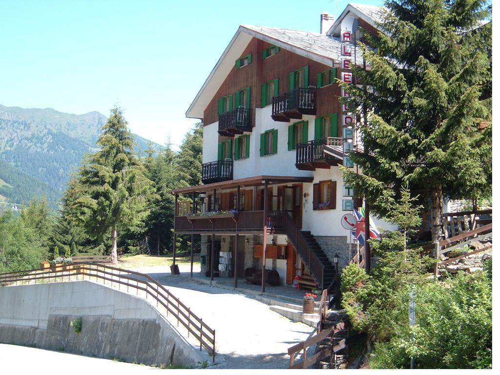Albergo Pineta Gerola Alta Extérieur photo